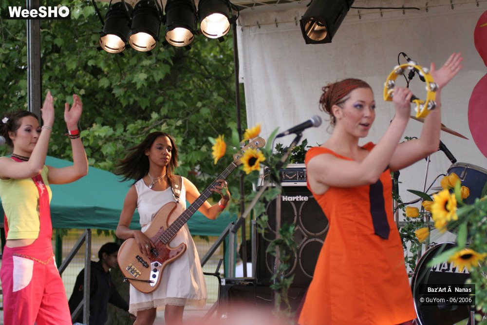 35/37 photos du spectacle Baz'Art à Nanas